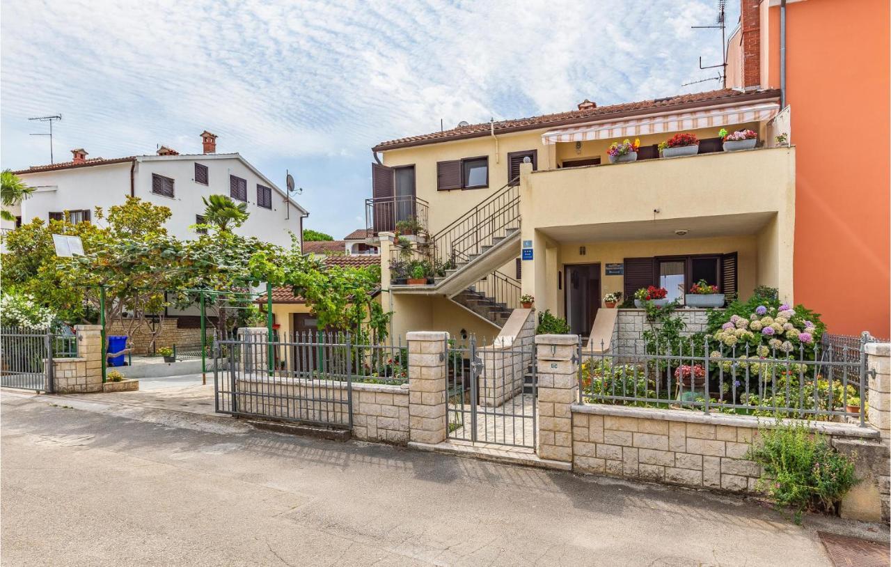 2 Bedroom Stunning Apartment In Rovinj Exteriér fotografie